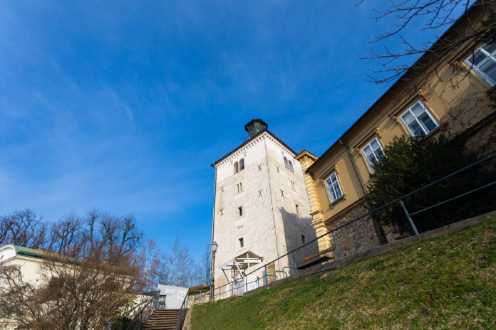 Lotrščak Tower in Zagreb’s Upper Town Lotrščak Tower in Zagreb’s Upper Town
