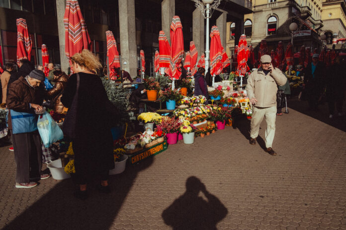 Fujifilm X-Pro1 Street Photography in Zagreb: Vintage Gear, Modern Results Fujifilm X-Pro1 Street Photography in Zagreb: Vintage Gear, Modern Results