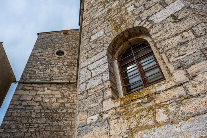 Bale, Istria: A Quiet Hilltop Village Between Rovinj and Pula Bale, Istria: A Quiet Hilltop Village Between Rovinj and Pula