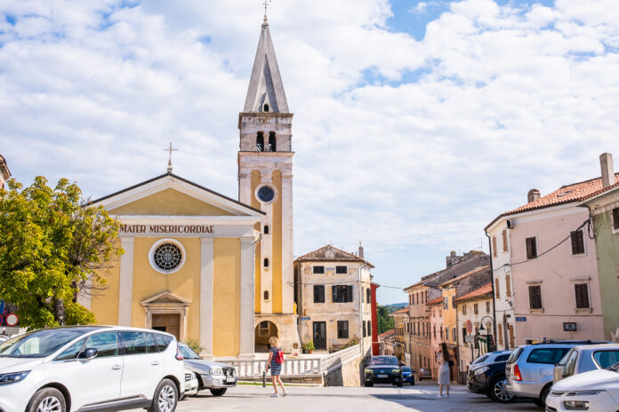 Buje, Istria: The “Sentinel of Istria,” Its Hilltop Old Town & Wine Country Buje, Istria: The “Sentinel of Istria,” Its Hilltop Old Town & Wine Country